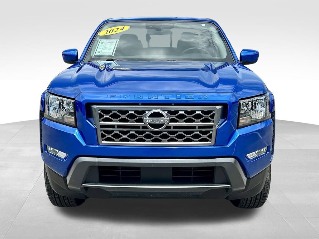 Certified 2024 Nissan Frontier SV w/ SV Convenience Package RWD image 2