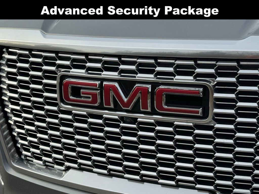 Used 2024 GMC Yukon Denali w/ Advanced Technology Package image 6