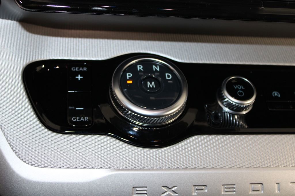 New 2026 Ford Expedition Active image 44