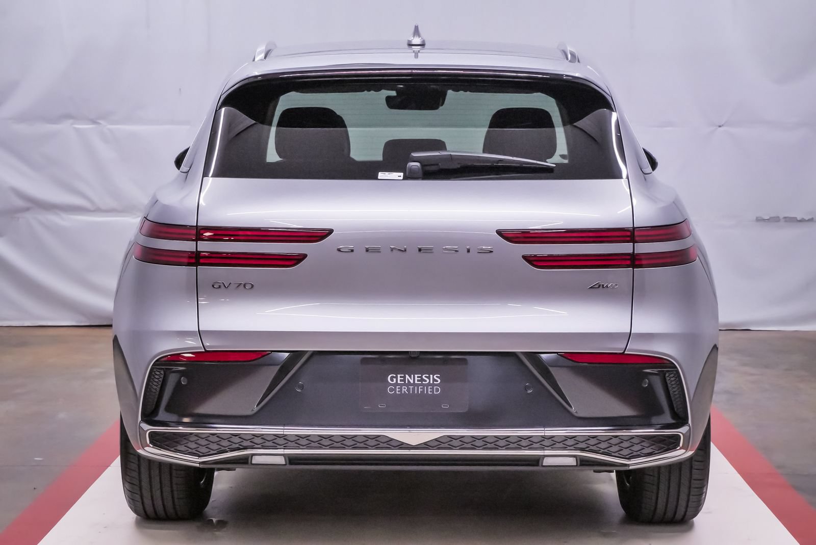 Used 2026 Genesis GV70 2.5T AWD/4WD image 7