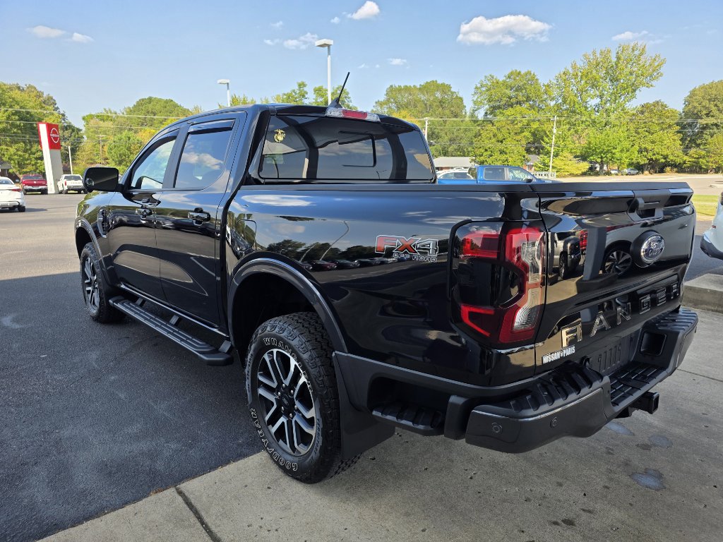 Used 2024 Ford Ranger Lariat w/ FX4 Off-Road Package image 5