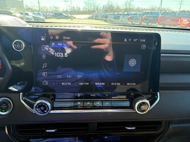 Used 2024 Chevrolet Colorado W/T image 15