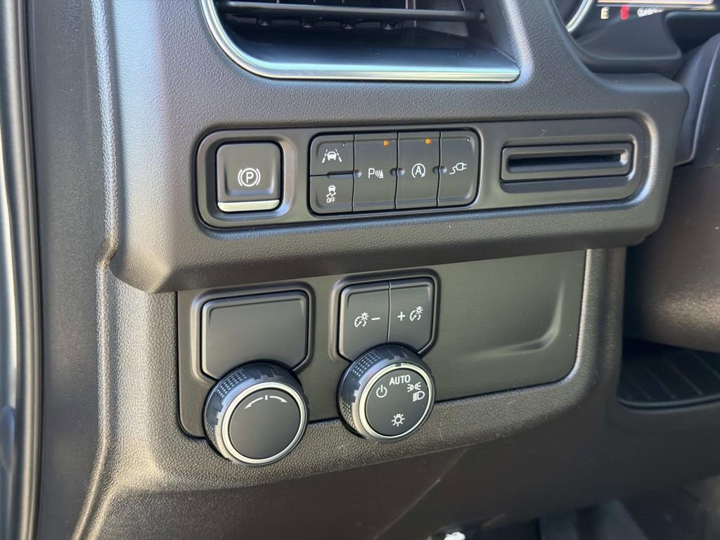 Used 2021 Chevrolet Tahoe Premier RWD image 27