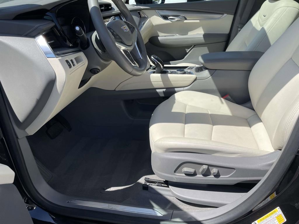 Used 2020 Cadillac XT5 Premium Luxury image 21