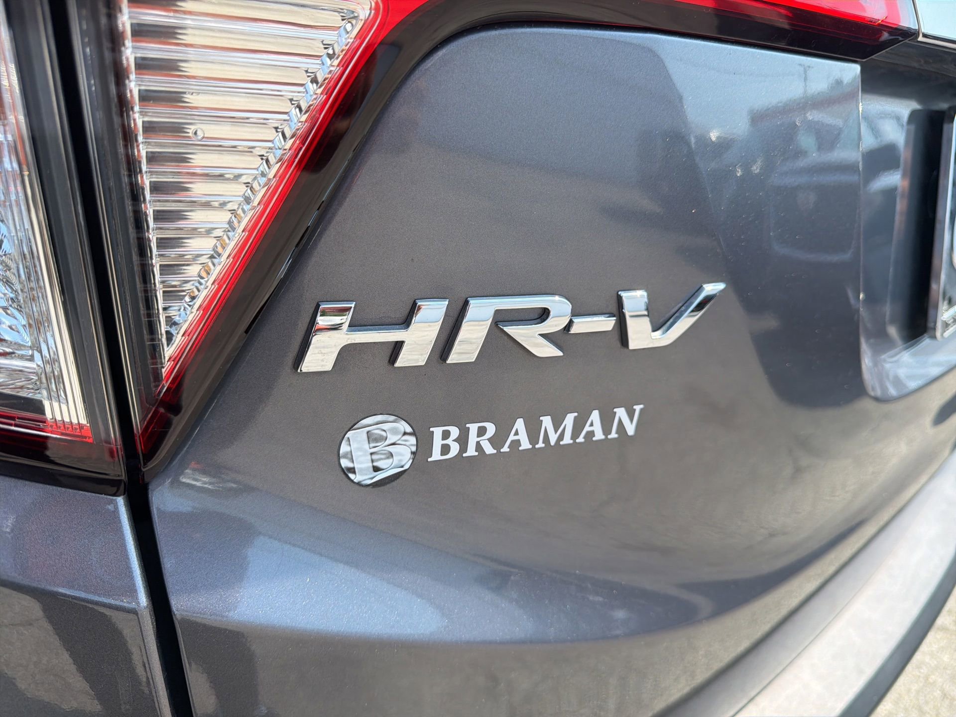 Used 2022 Honda HR-V EX image 16