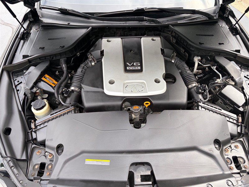Used 2015 INFINITI Q50 Premium w/ Navigation Package AWD/4WD image 13