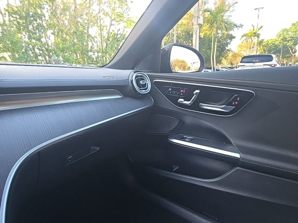 Used 2022 Mercedes-Benz C 300 Sedan w/ AMG Line w/ Night Package image 21