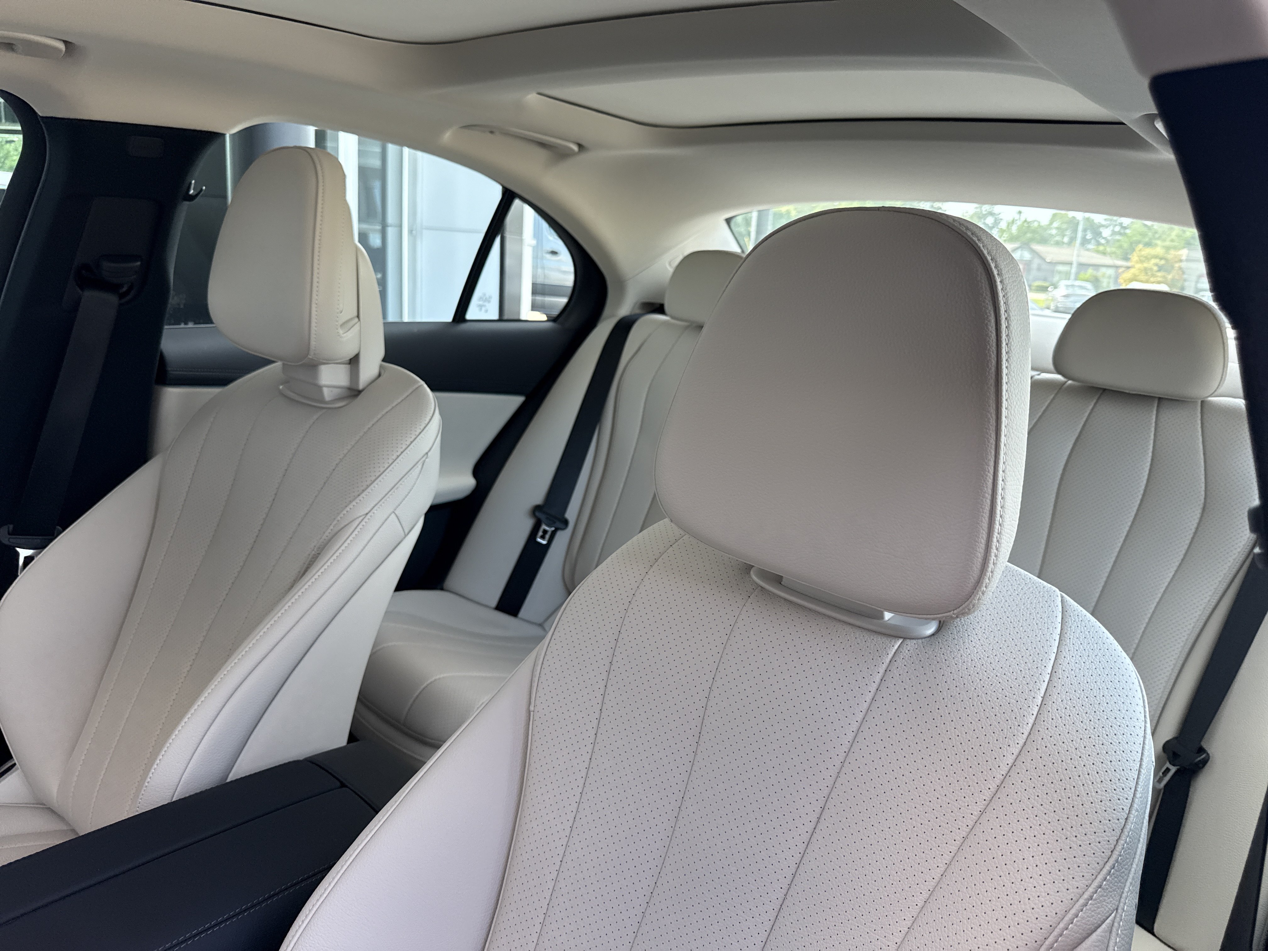 New 2027 Mercedes-Benz E 350 Sedan image 28