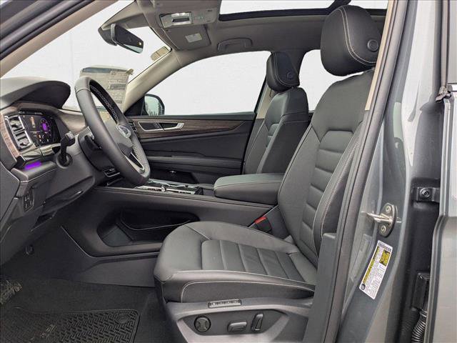 New 2025 Volkswagen Atlas SEL image 4