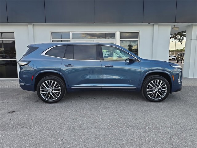 New 2026 Buick Enclave Avenir w/ Super Cruise Package image 7