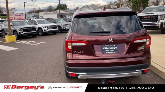 Used 2020 Honda Pilot Touring image 9