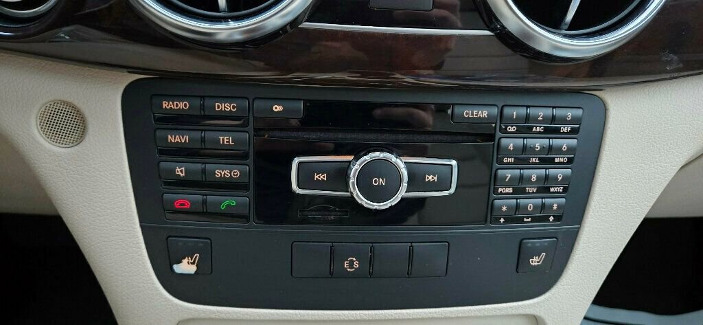 Used 2014 Mercedes-Benz GLK 250 BlueTEC 4MATIC image 32