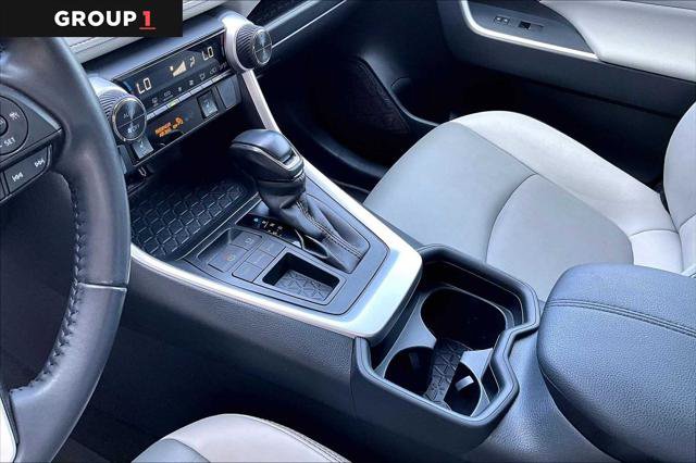 Certified 2019 Toyota RAV4 XLE Premium FWD image 17