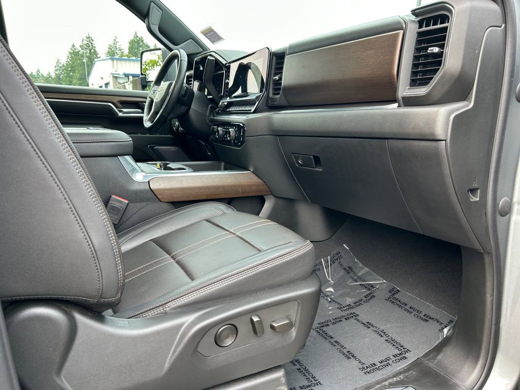 Used 2024 Chevrolet Silverado 2500 High Country w/ High Country Premium Package image 26