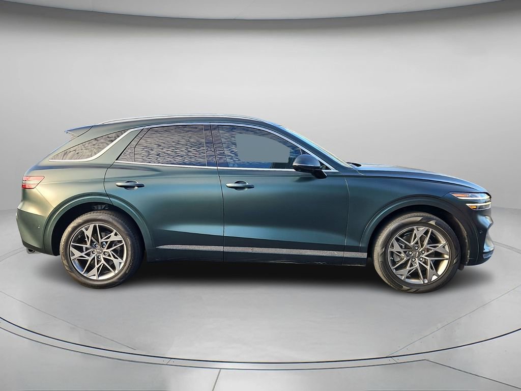 Used 2022 Genesis GV70 2.5T w/ Advanced Package image 4