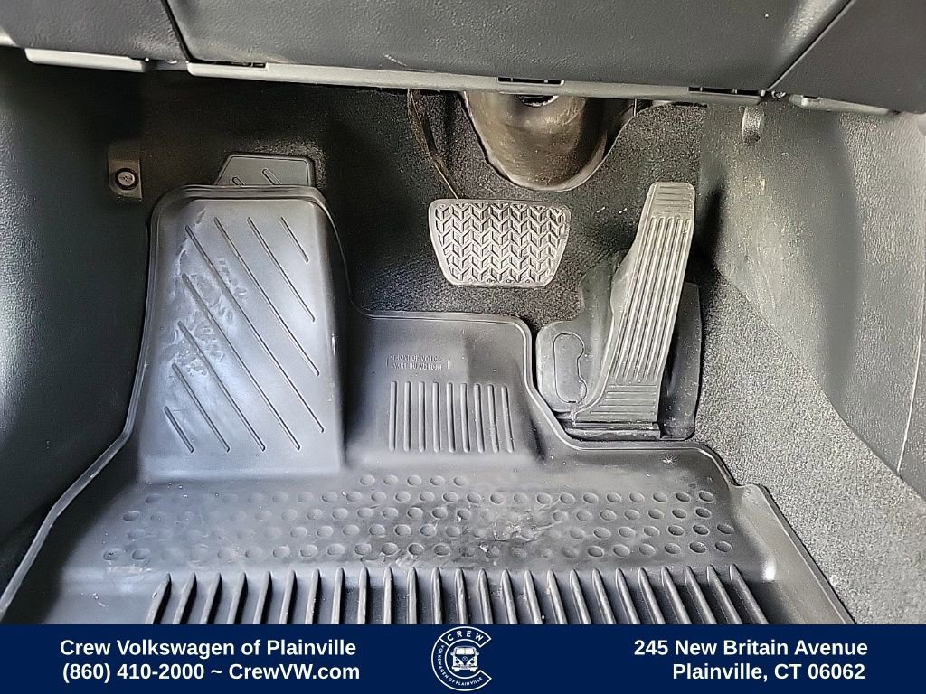 Used 2023 Lexus RX 350 Premium w/ Accessory Package image 40