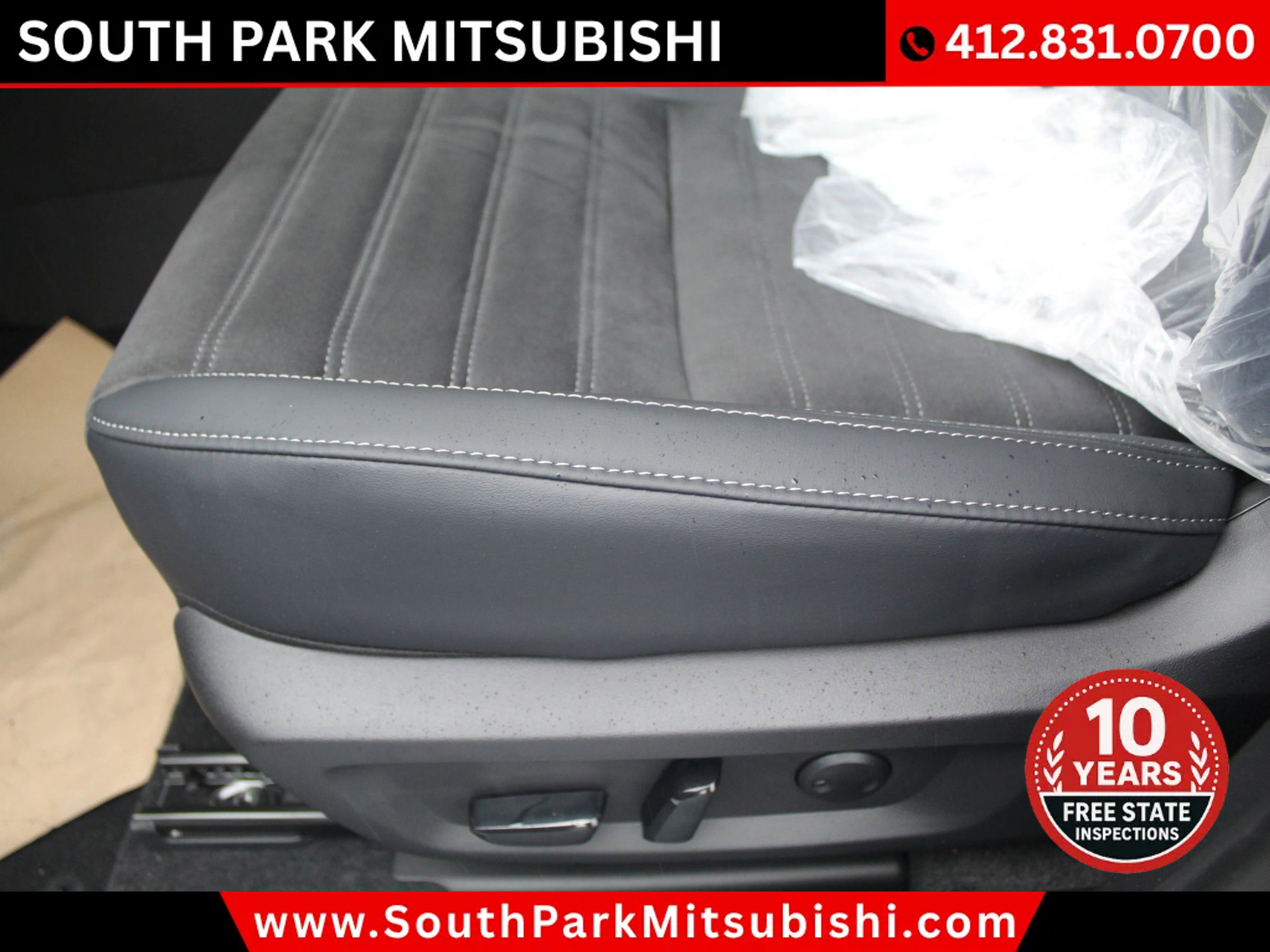 New 2025 Mitsubishi Outlander SE image 17