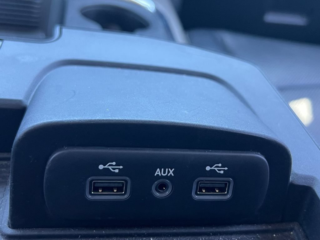 Used 2018 RAM 2500 Laramie w/ Sport Appearance Group AWD/4WD image 6