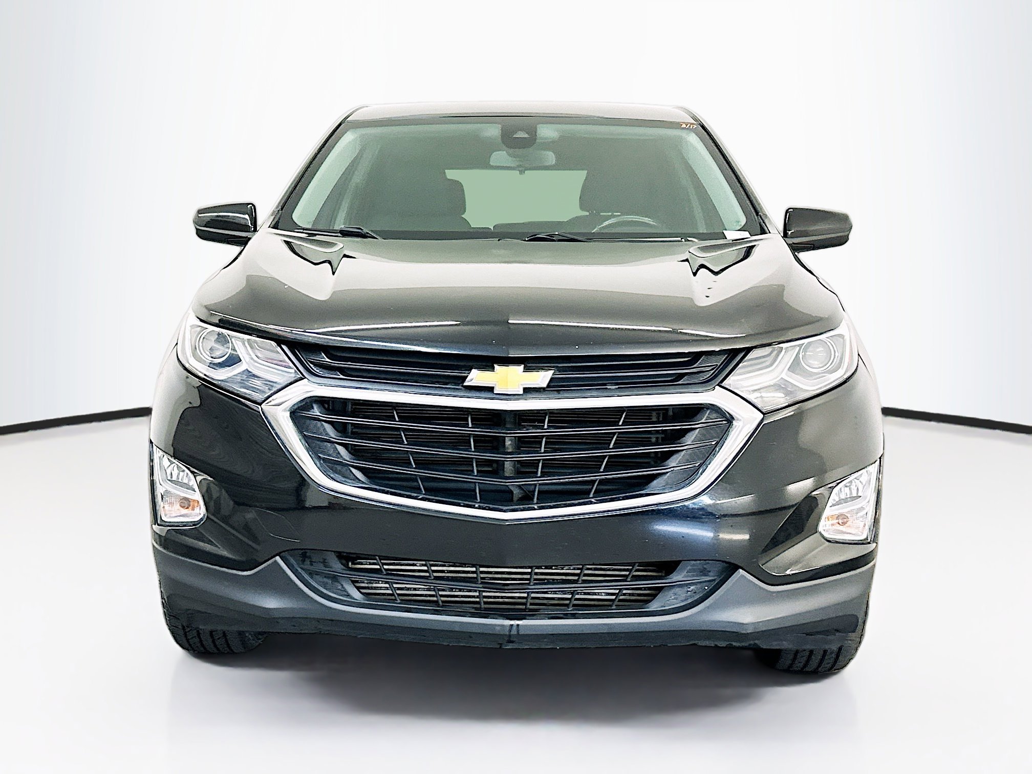 Used 2021 Chevrolet Equinox LT image 2