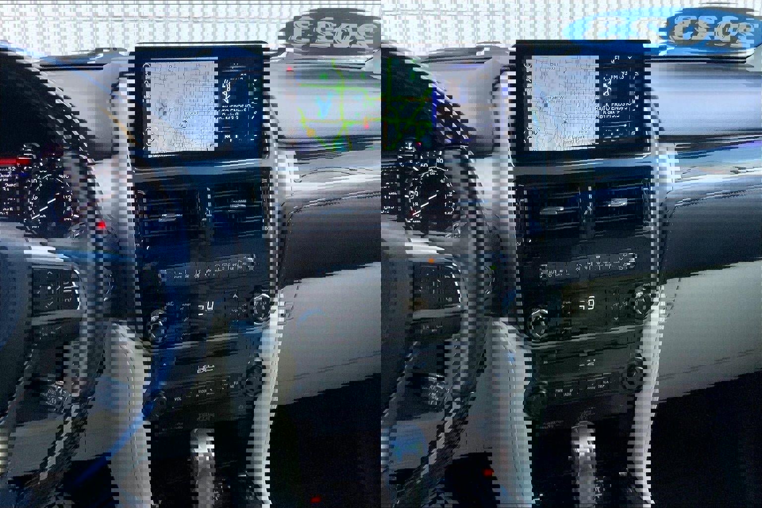 Used 2023 Lexus GX 460 Luxury w/ Accessory Package image 6