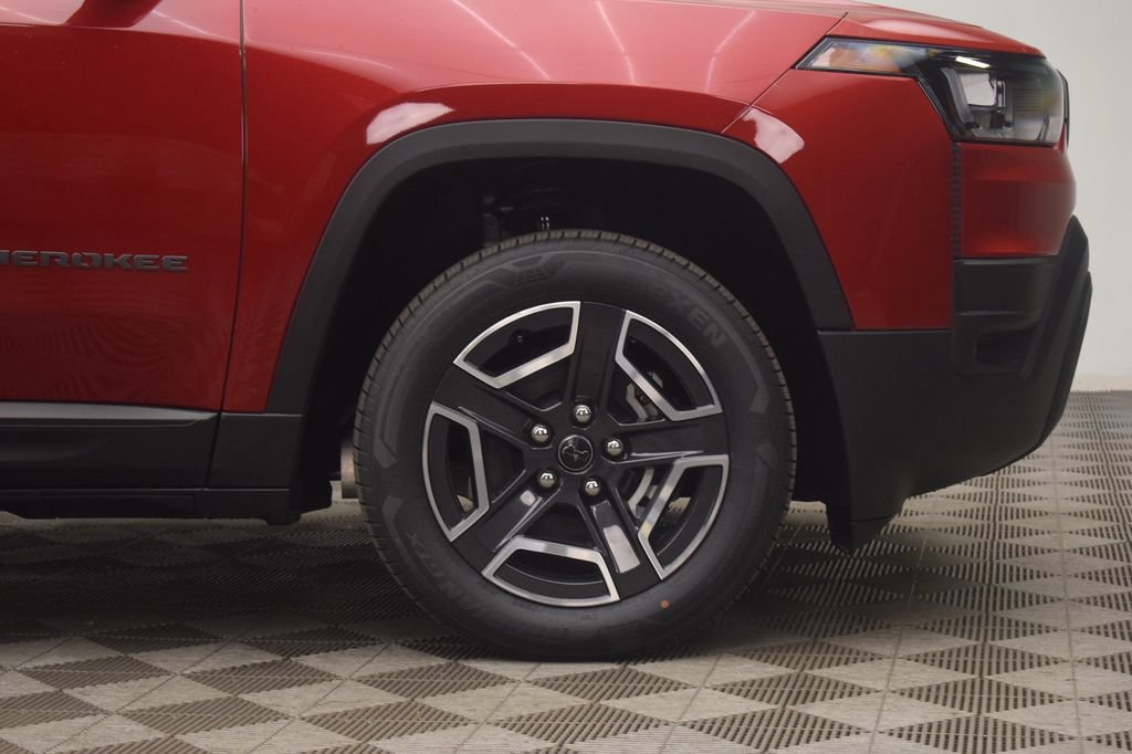 New 2026 Jeep Cherokee Laredo AWD/4WD image 7