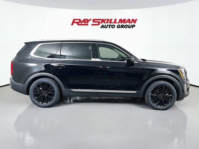Used 2022 Kia Telluride SX w/ Towing Package FWD image 8