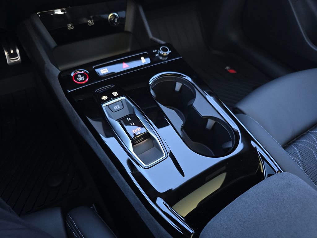 New 2025 Audi S6 e-tron Prestige image 30