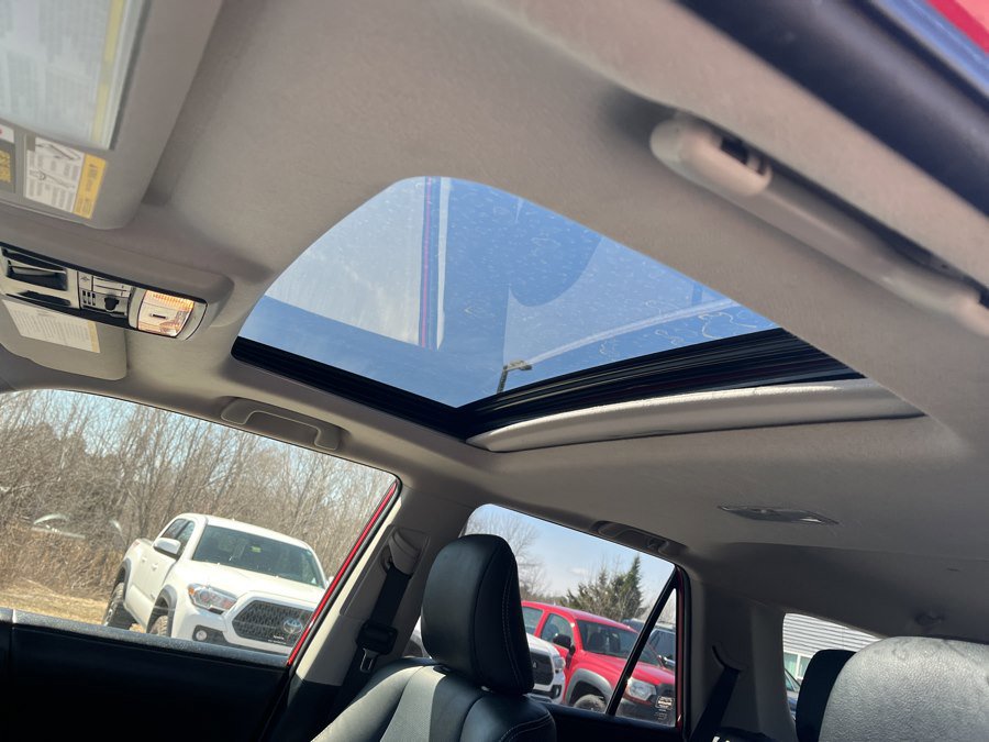 Used 2024 Toyota 4Runner Limited image 9