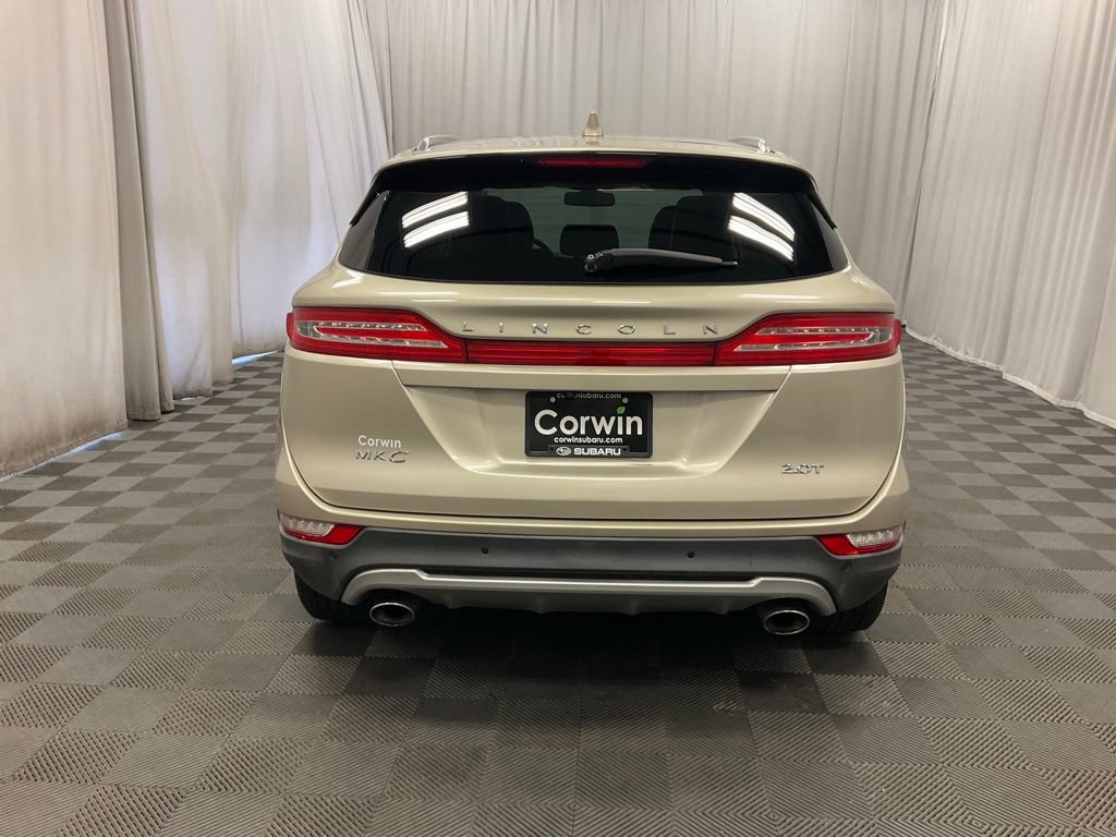 Used 2017 Lincoln MKC Reserve FWD image 5