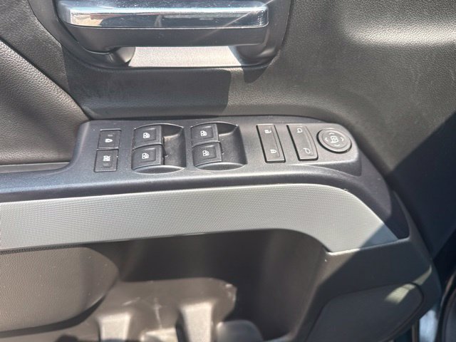 Used 2018 Chevrolet Silverado 1500 LT w/ All Star Edition AWD/4WD image 16