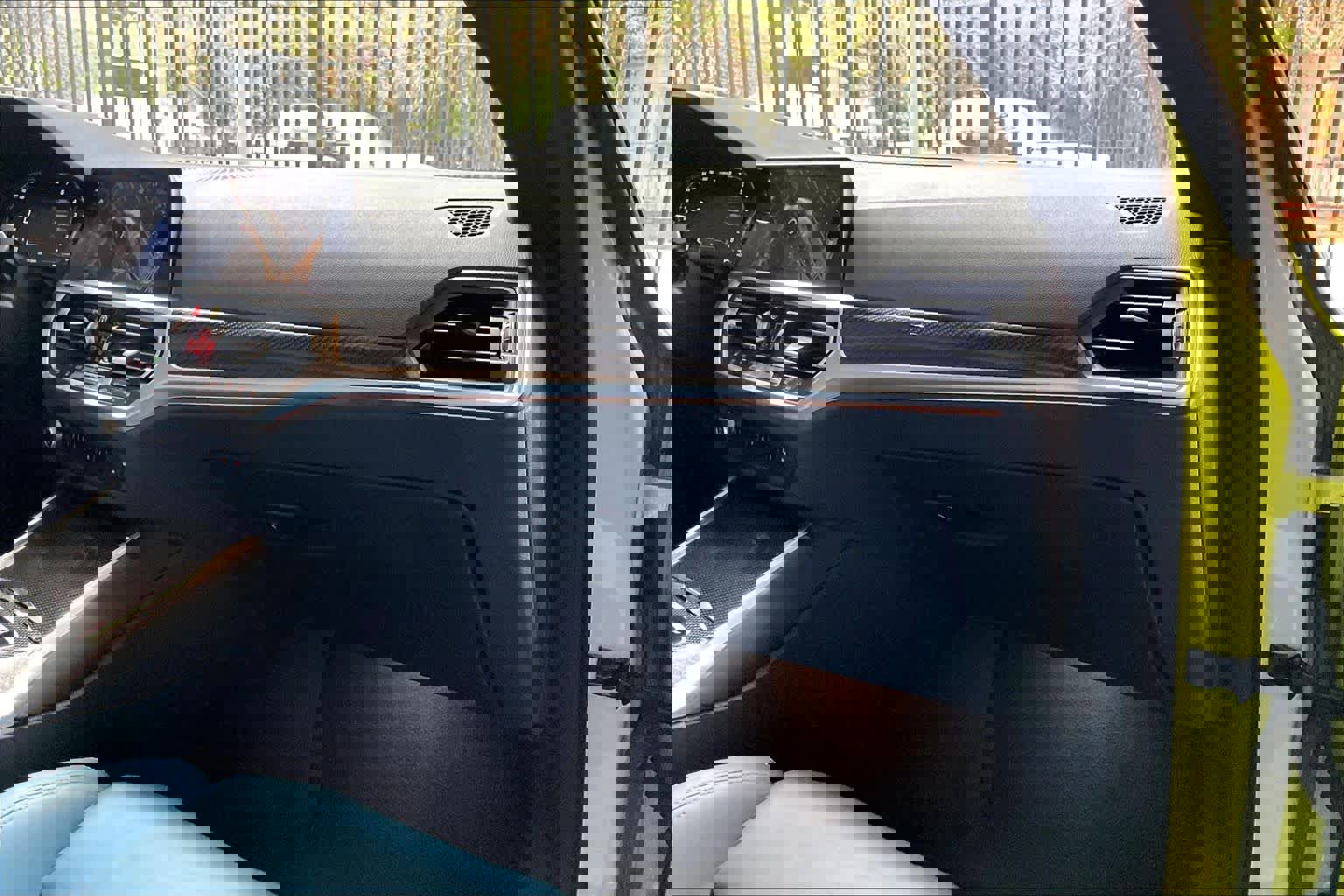 Used 2023 BMW M4 xDrive Competition w/ Executive Package image 17