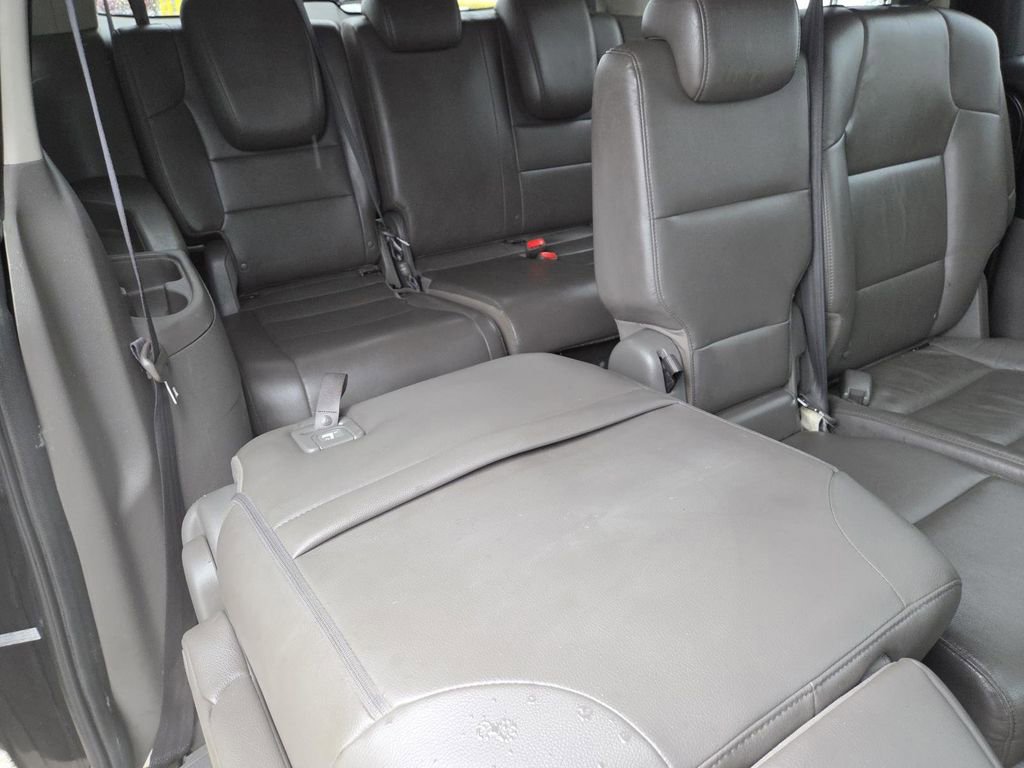 Used 2012 Honda Odyssey EX-L image 18