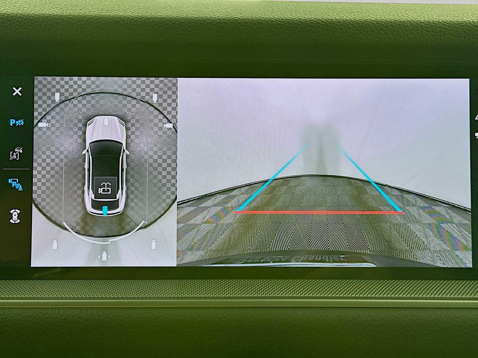 New 2026 Porsche Cayenne Coupe image 19