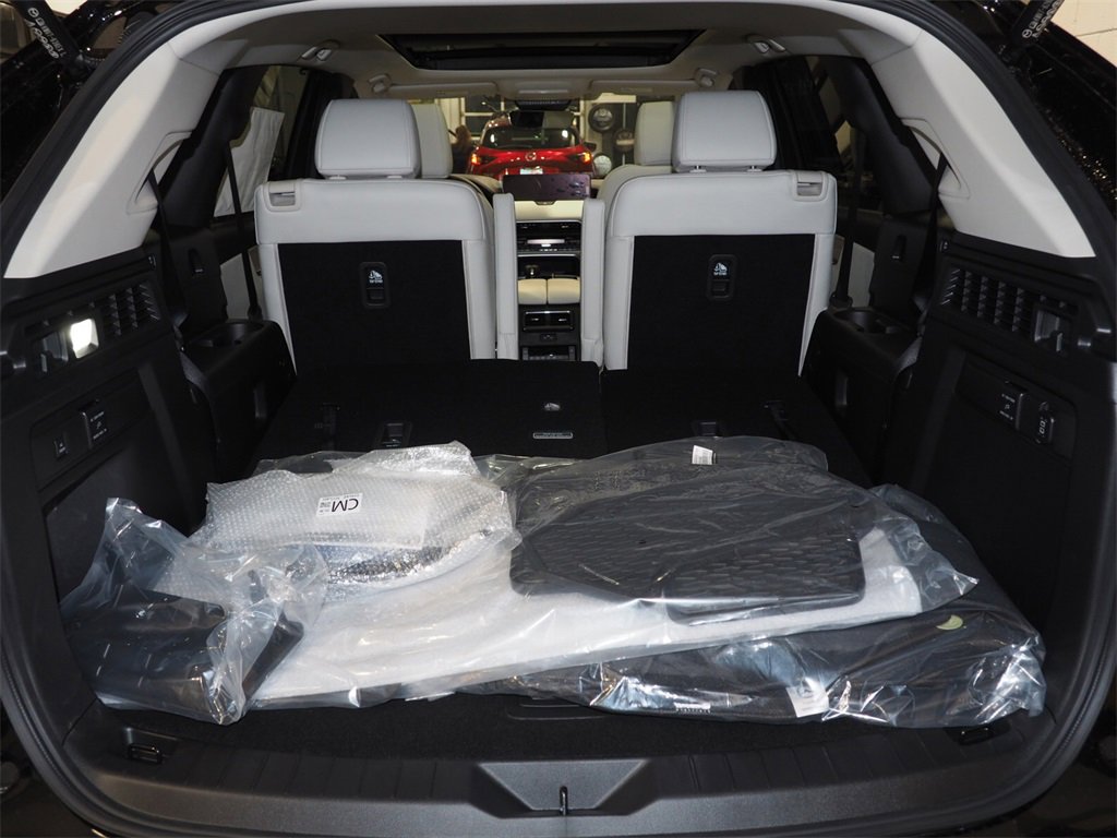 New 2025 MAZDA CX-90 Plug-In Hybrid w/ Premium Plus image 3