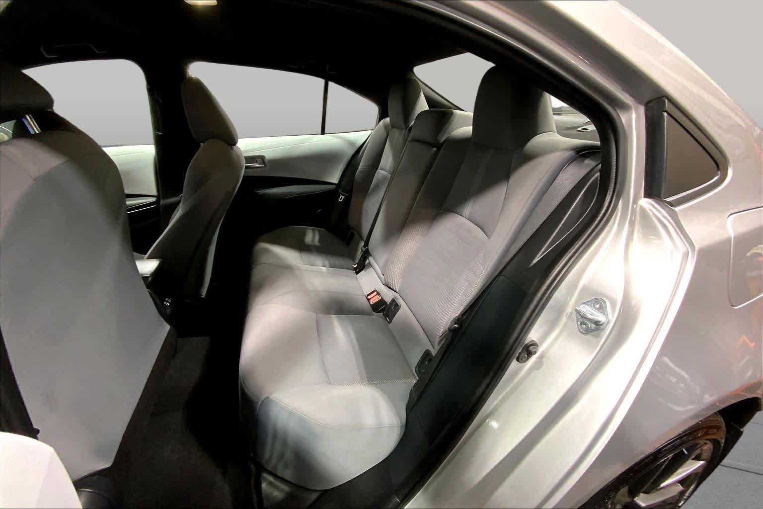 Used 2023 Toyota Corolla SE FWD image 21