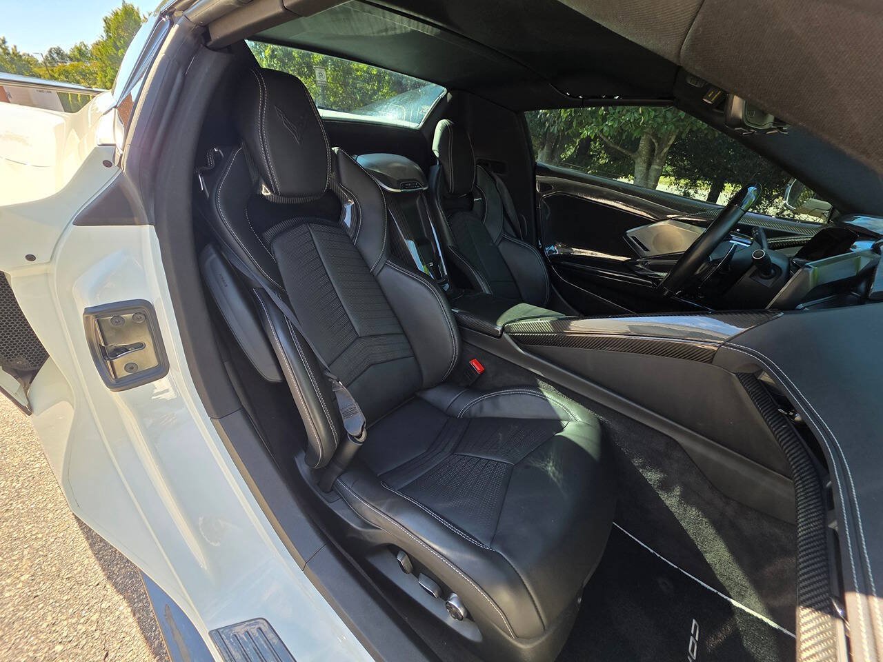 Used 2025 Chevrolet Corvette Stingray Preferred Conv w/ Battery Protection Package RWD image 42