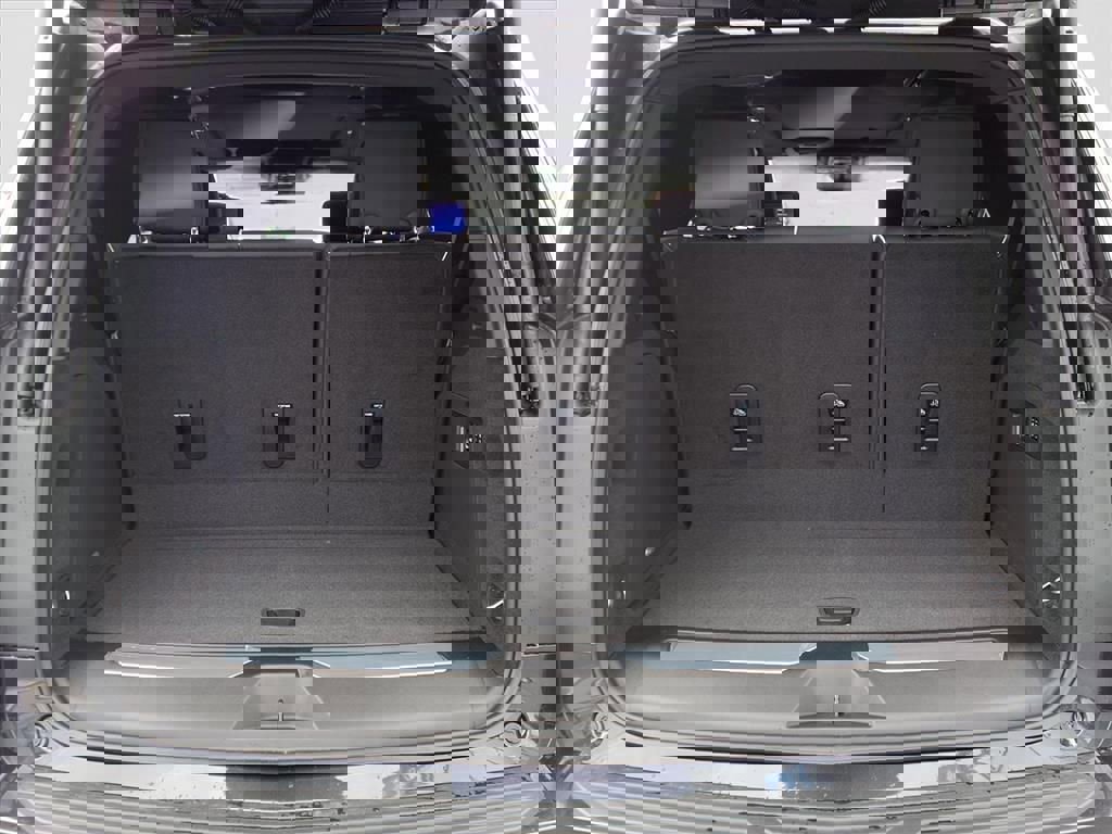 New 2026 Cadillac Escalade Sport w/ Touring Package image 30