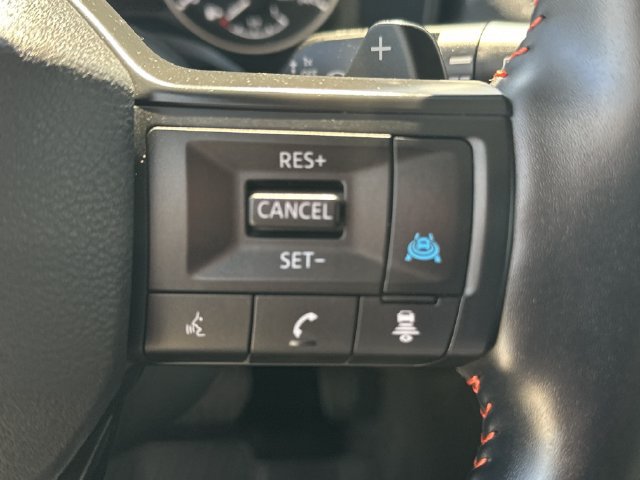 Certified 2025 Nissan Rogue SV AWD/4WD image 18