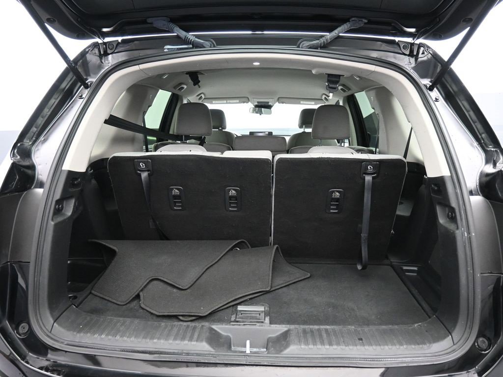 Used 2023 Honda Pilot LX image 22