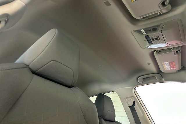 Certified 2025 Toyota RAV4 XLE AWD/4WD image 21