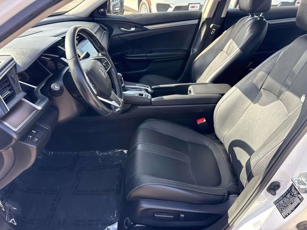 Used 2018 Honda Civic Touring image 22