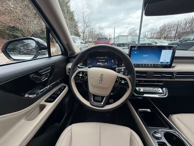 New 2026 Lincoln Corsair Premiere image 9