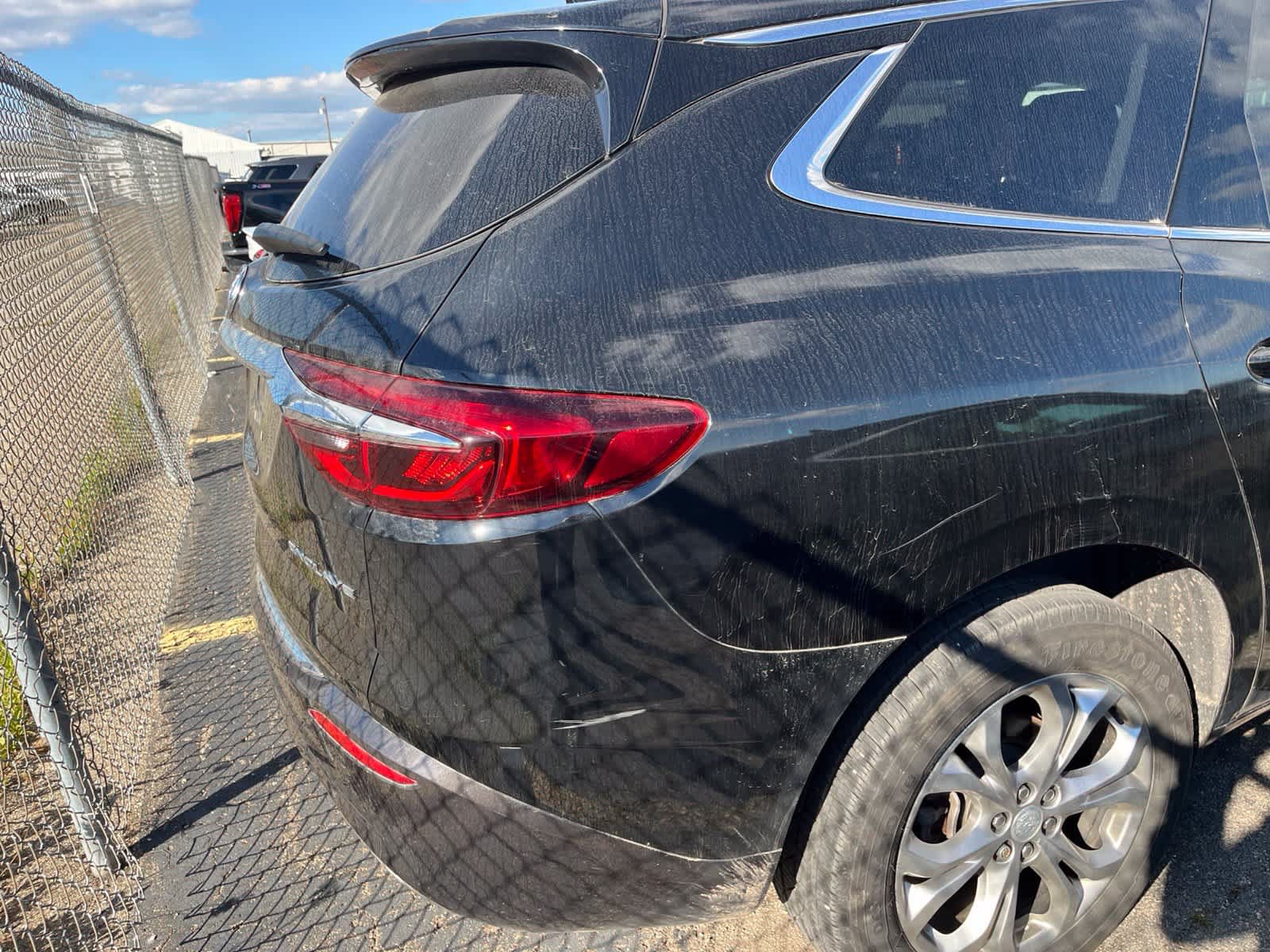 Used 2018 Buick Enclave Avenir FWD image 12