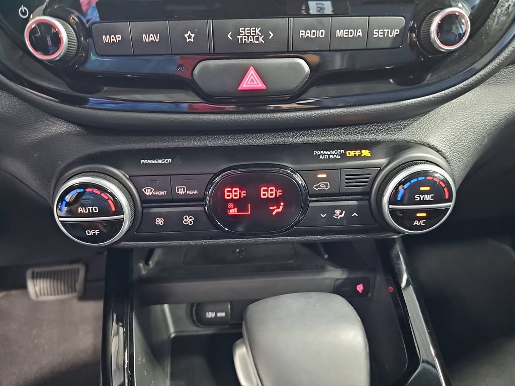 Used 2020 Kia Soul GT-Line Turbo FWD image 20