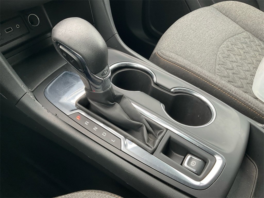 Used 2023 Chevrolet Equinox LT image 29