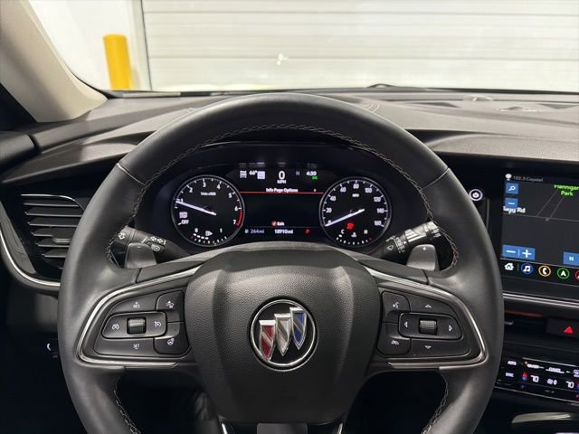 Used 2023 Buick Envision Avenir image 14