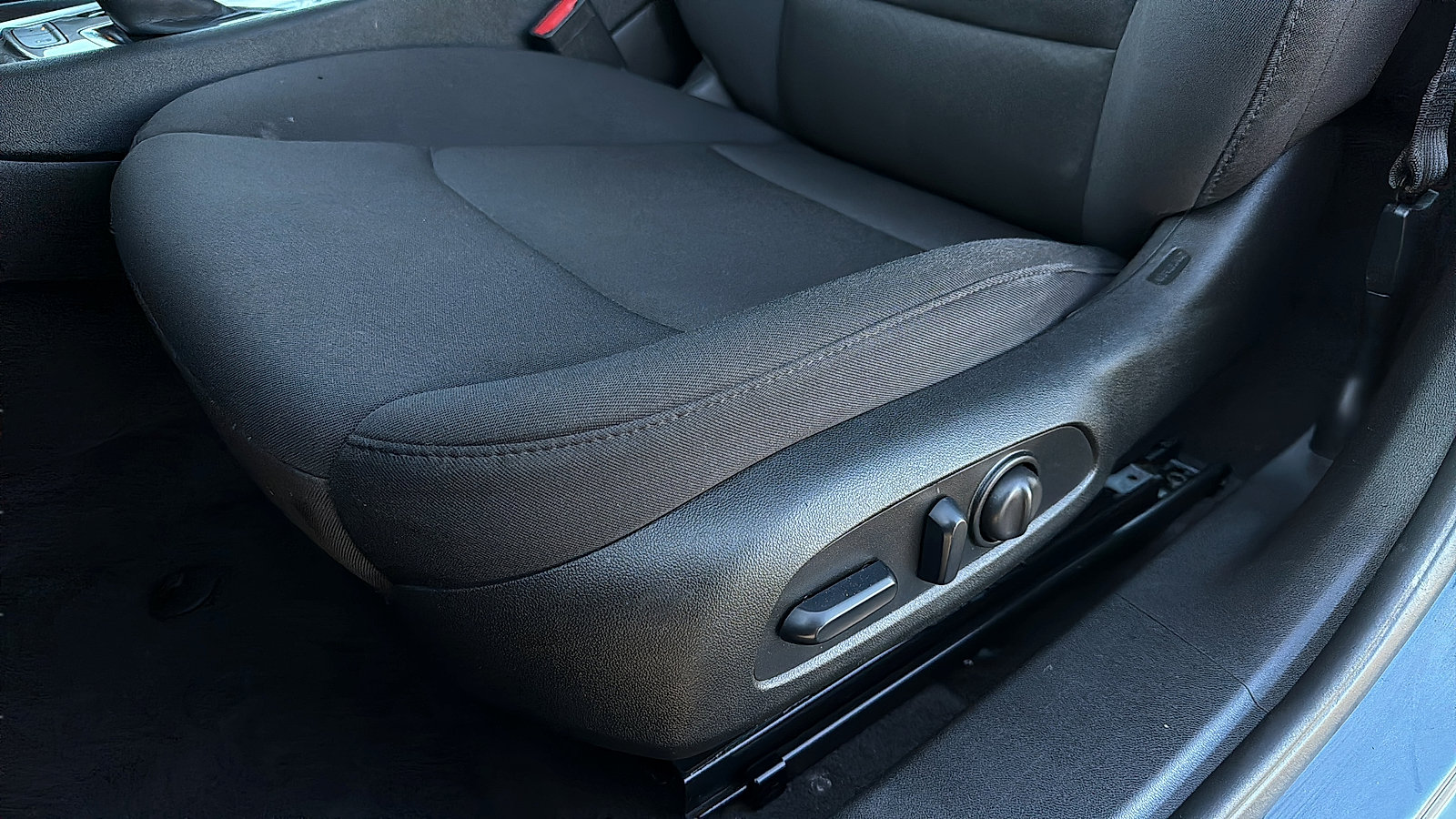 Used 2024 Chevrolet Malibu LT FWD image 27