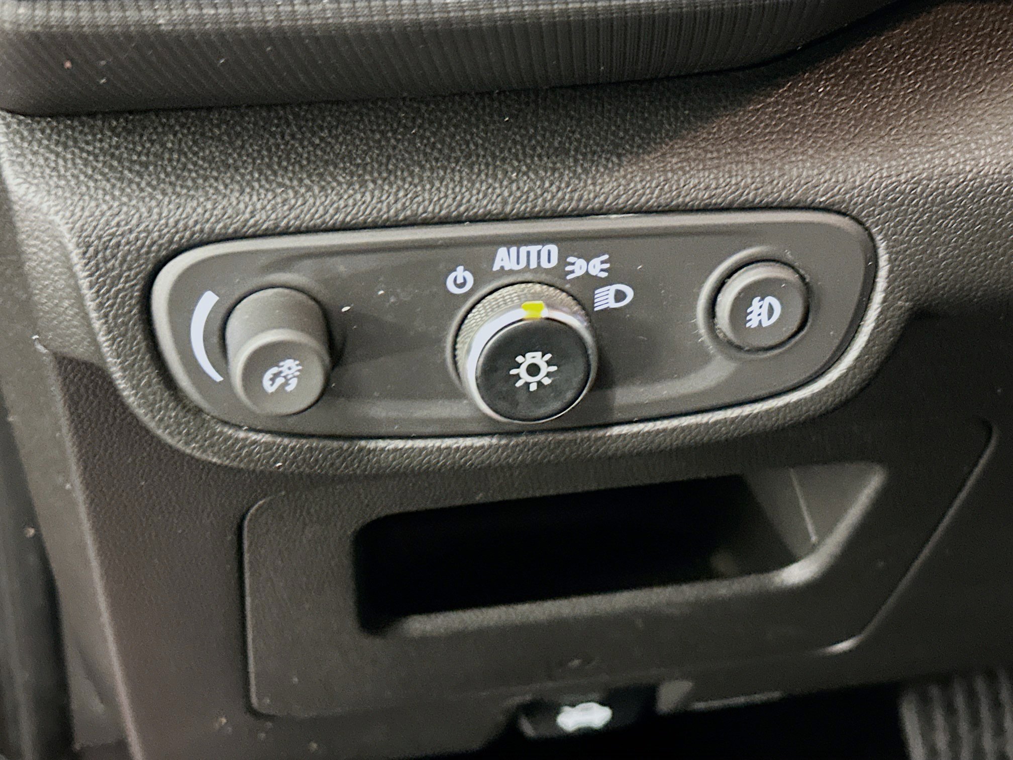Used 2022 Chevrolet TrailBlazer LT AWD/4WD image 17