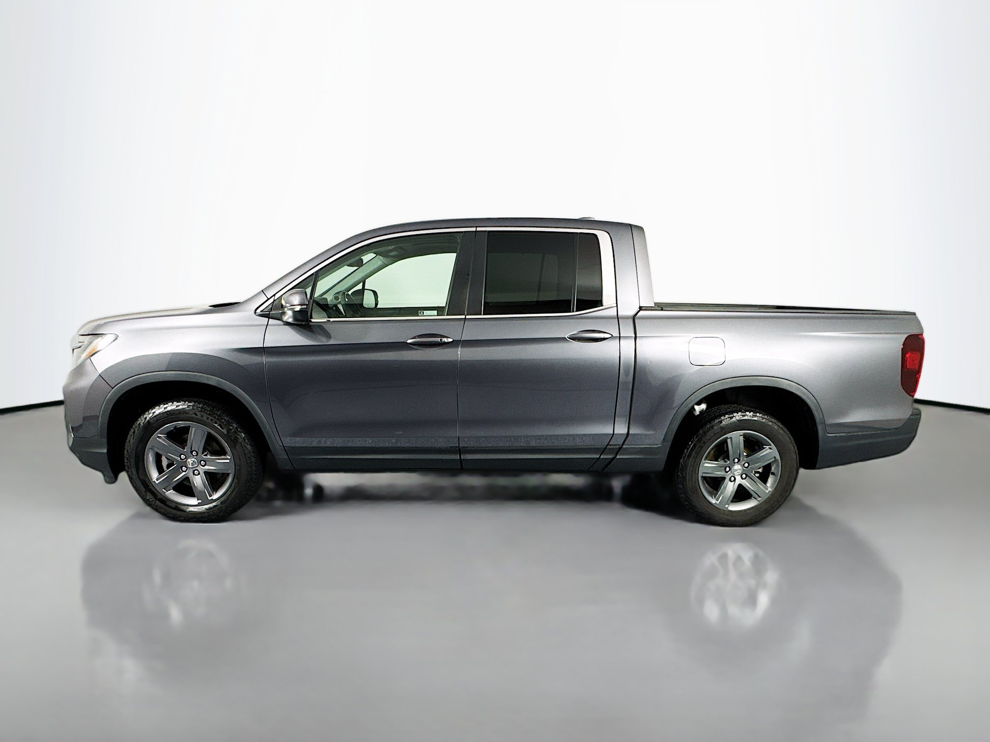 Certified 2023 Honda Ridgeline RTL image 8