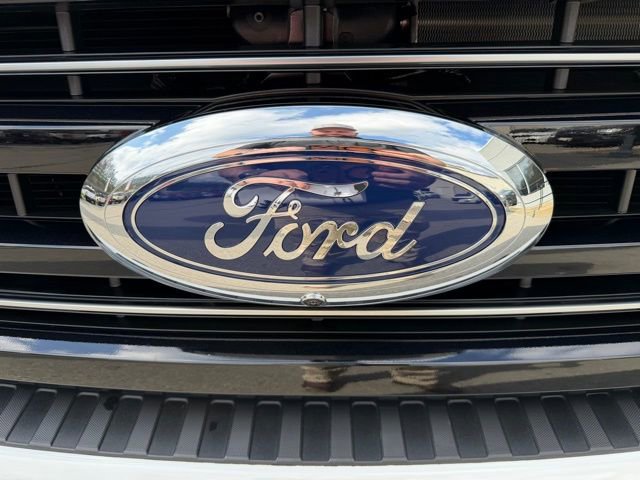New 2026 Ford F250 4x4 Crew Cab Super Duty image 8